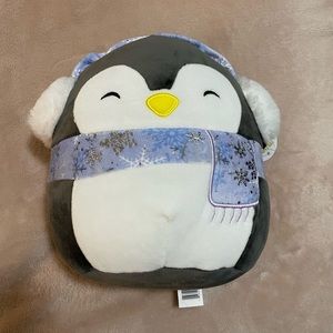 Luna Penguin Squishmallow